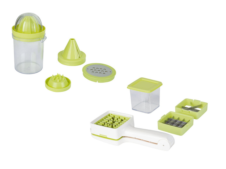 Een citruspers, een groentesnijder en andere keukenaccessoires.
