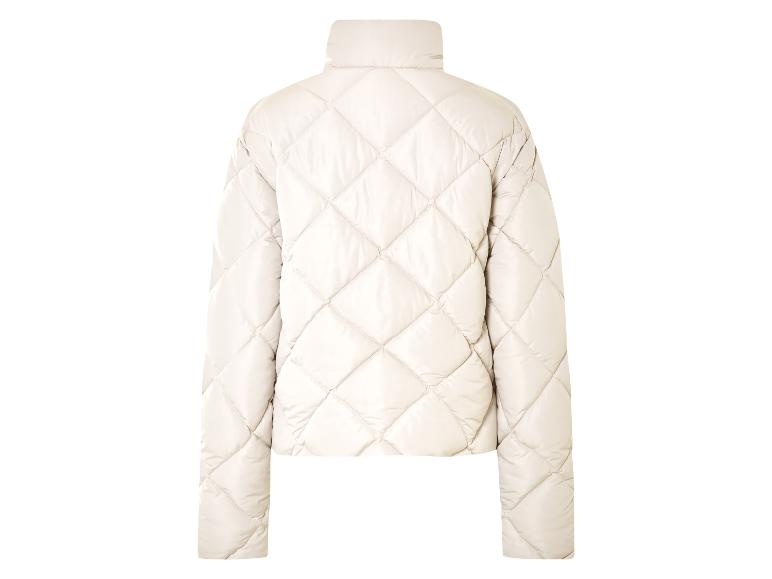 Beige gewatteerde jas met ruitpatroon, achterkant.