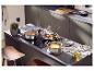 SILVERCREST® premium roestvrijstalen pan en potten op een inductiekookplaat in een moderne keuken
