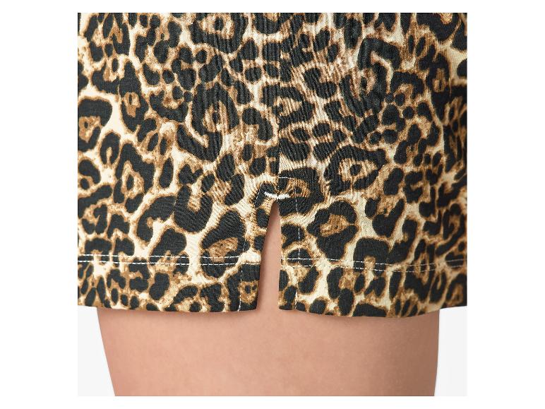 Dames shorts met luipaardprint
