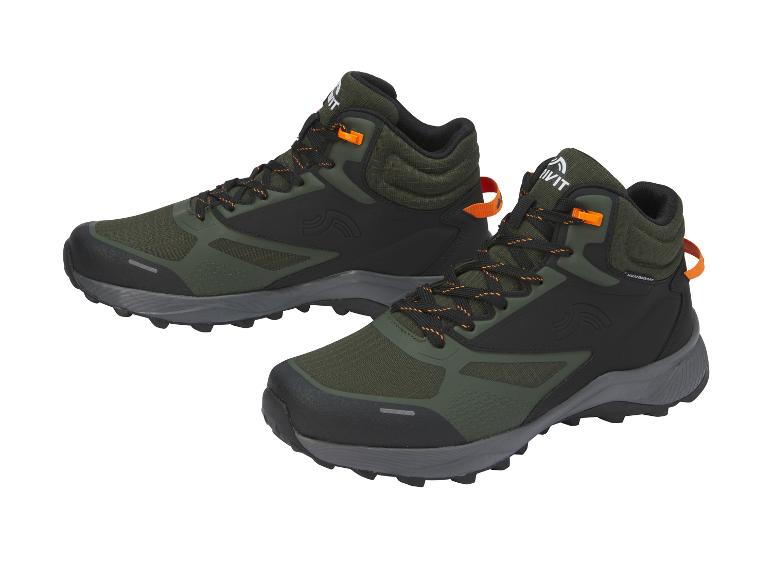Hi-Tec wandelschoenen in olijfgroen en zwart.