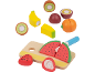 Houten speelgoed fruitset met snijplank, mes, watermeloen, kiwi, banaan, sinaasappel en aardbei.