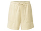 Beige badstof shorts met trekkoord.