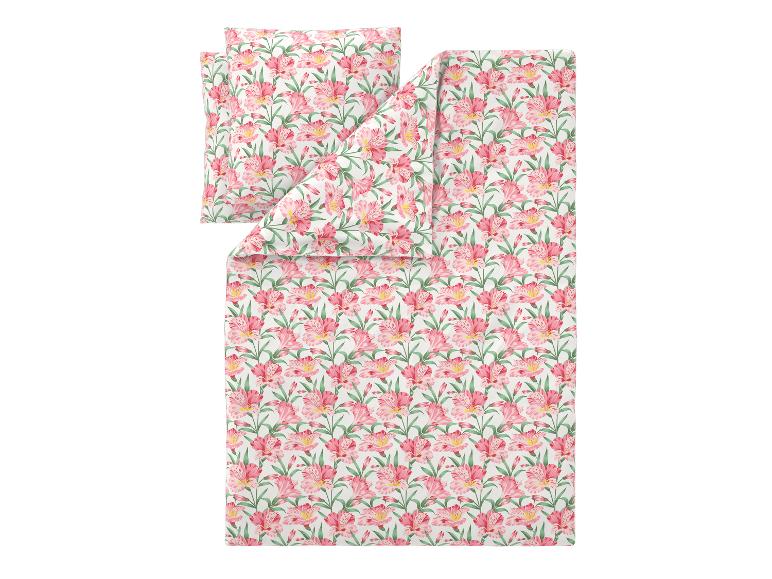 Dekbedovertrekset met roze bloemenpatroon.