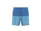 Tweekleurige blauwe en lichtblauwe sportshorts met trekkoord en logo op de zijkant.