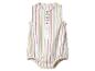 Gestreepte baby romper met knoopjes.
