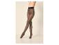 Zwarte panty voor dames, gedragen door een model met een beige beha.