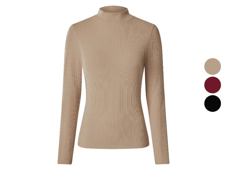 Beige dames coltrui met geribbelde textuur, met kleurstalen.