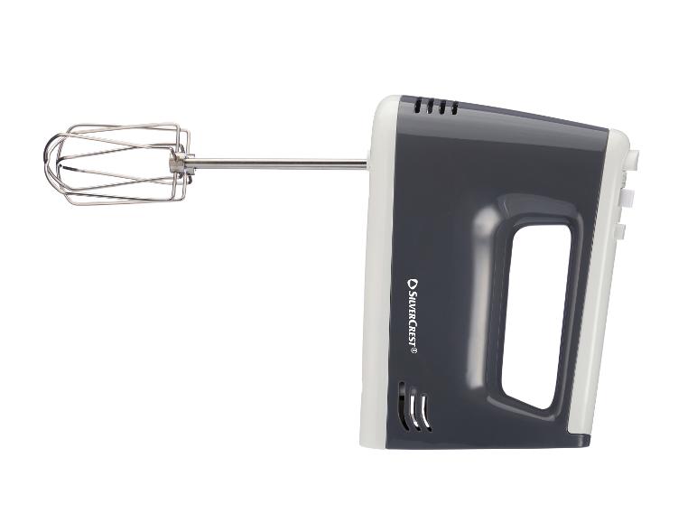 Een grijze SilverCrest handmixer.