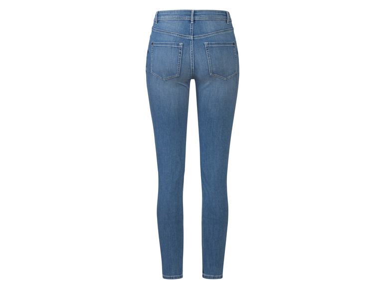 Een paar blauwe skinny jeans voor vrouwen.