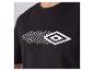 Zwart T-shirt met een wit Umbro-logopatroon