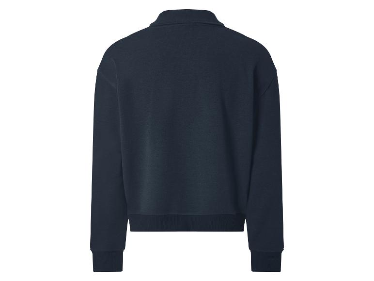 Donkerblauwe sweater met rits bij de hals, achteraanzicht