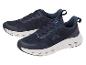 CRIVIT herensportschoenen in donkerblauw met een witte zool.