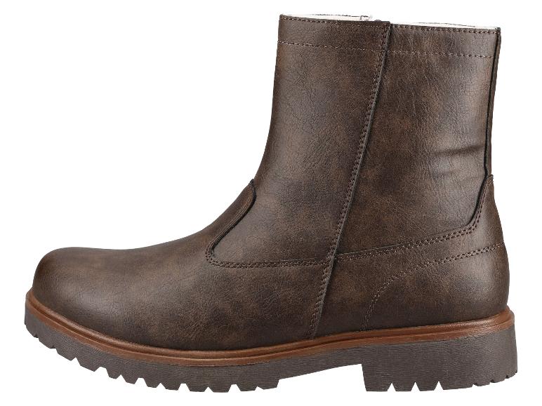 Bruine leren laars met een dikke, gegroefde zool