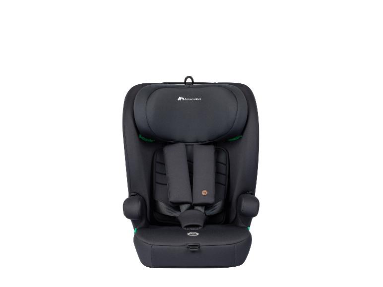 Zwart kinderautostoeltje met vijfpuntsgordel.