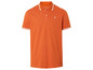 Oranje poloshirt met witte details.
