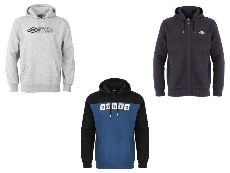 Drie Umbro hoodies: een grijze, een zwarte met rits en een blauw-zwarte.