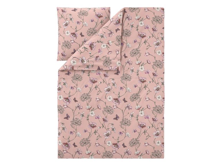 Roze dekbedovertrekset met bloemen- en vlinderpatroon.
