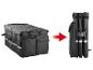 Een auto kofferbak organizer, uitgeklapt en daarna compact opgevouwen, met een rode pijl die de transformatie aangeeft.