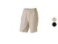 Beige herenshort met elastische tailleband en zijzakken.