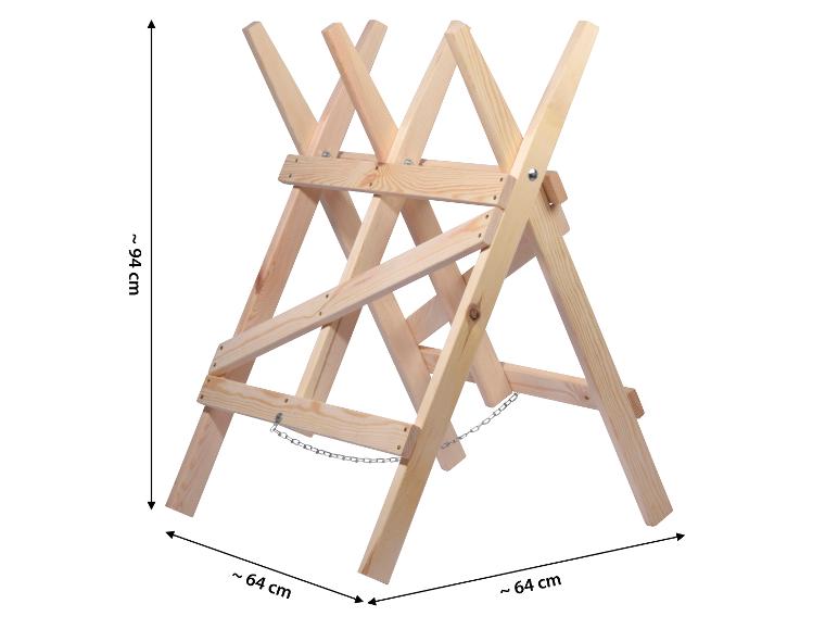 Houten zaagbok met kettingen, afmetingen 94 cm (H) x 64 cm (B) x 64 cm (D).
