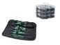 Auto bekleding verwijdergereedschapset en stapelbare organizer met diverse zwarte kunststof clips.