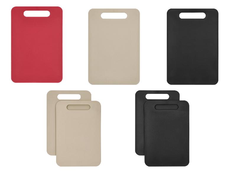 Set rode, beige en zwarte snijplanken.