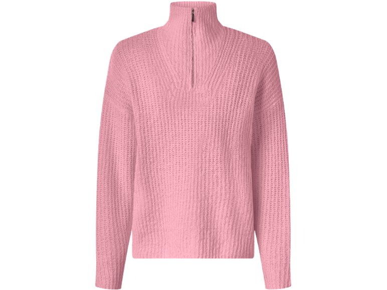 Roze gebreide trui met een halflange rits en hoge kraag.