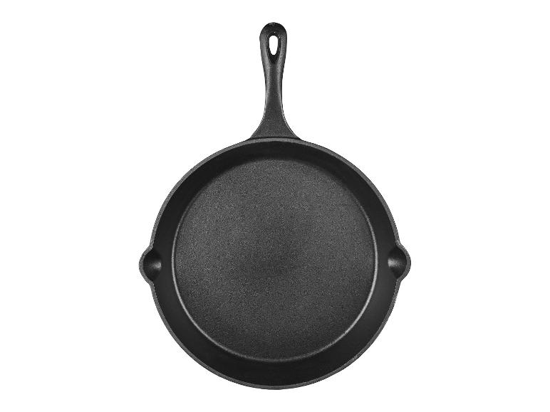Zwarte gietijzeren pan: keukengerei.