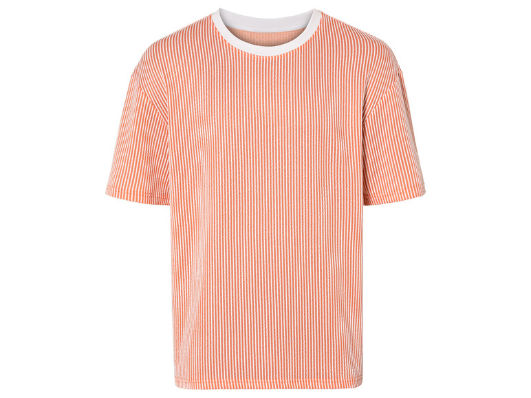 Een gestreept T-shirt in oranje en wit.