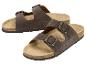 Bruine casual sandalen met metalen gespen en kurken zool.