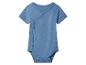 Blauwe baby romper met korte mouwen en overslagsluiting.