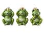 Drie groene kikkers met gouden kronen die de 'See No Evil, Hear No Evil, Speak No Evil'-pose aannemen.