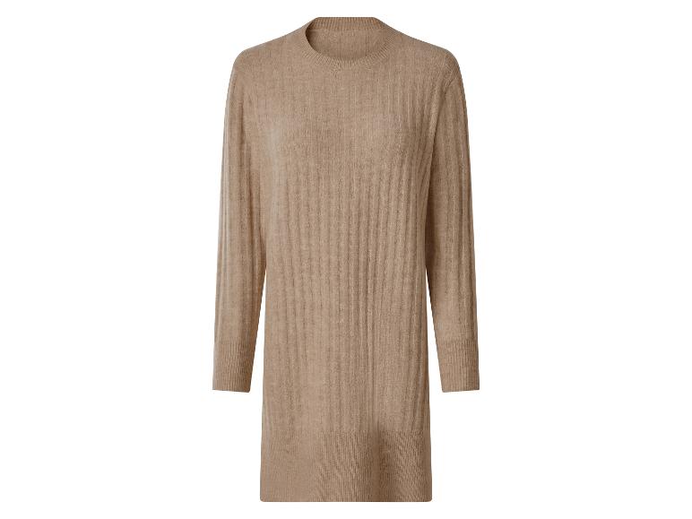 Geribbelde gebreide jurk met lange mouwen in een warme beige kleur