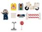 Een politieagent, motorfiets, stopteken en verkeerslicht, gemaakt van Lego-blokken.