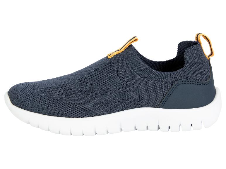 Donkerblauwe gebreide sneakers, witte zool.