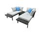 Modulaire buitenligstoelen met grijze en blauwe kussens, met geïntegreerde bijzettafel