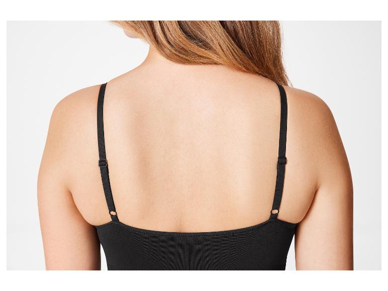 Zwarte bh en top, achterkant.