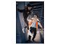 CRIVIT heren functionele jogger en dames sportkleding in stedelijke omgeving.