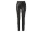 Zwarte, strakke broek van imitatieleer met hoge taille.