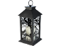 Zwarte decoratieve lantaarn met silhouetten van raven en bomen, Halloween-stijl.