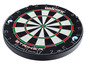 Een dartbord van Unicorn, model Striker.