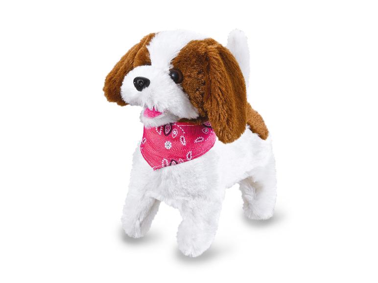 Een bruine en witte pluche hond met een roze bandana.