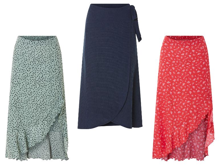 Drie wikkelrokken: effen, met stippen en bloemenprint.