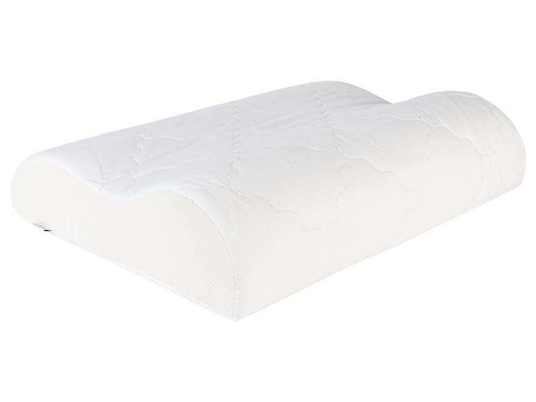 Witte kussen met een geruit patroon