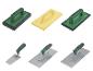 Set van troffels en sponzen voor bouw- en pleisterwerk.