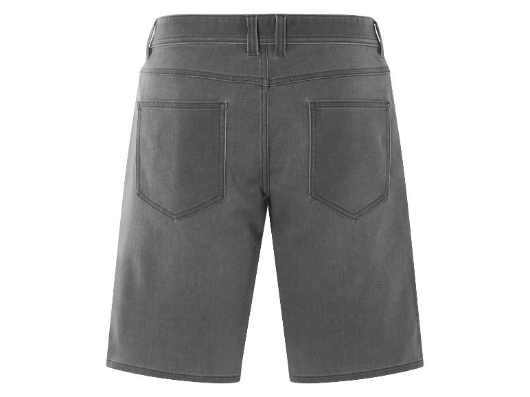 Donkergrijze jeans shorts, achterkant.
