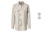 Beige dames shacket met twee borstzakken en bruine knopen