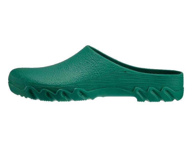 Groene tuinklompen met gestructureerde zool