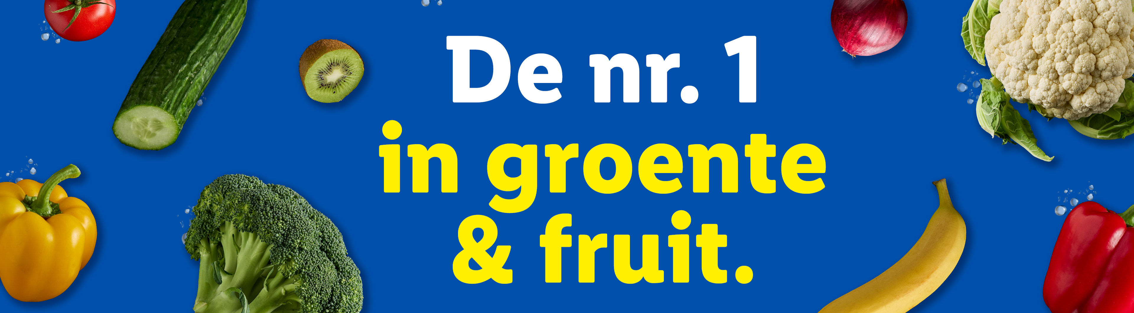Diverse groenten en fruit op een blauwe achtergrond met de tekst: 'De nr. 1 in groente & fruit.'